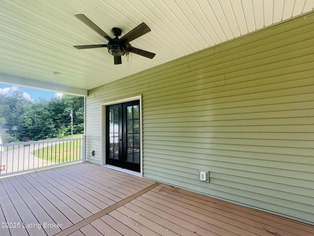 249 Timbercrest Ln, Mcdaniels, KY 40152