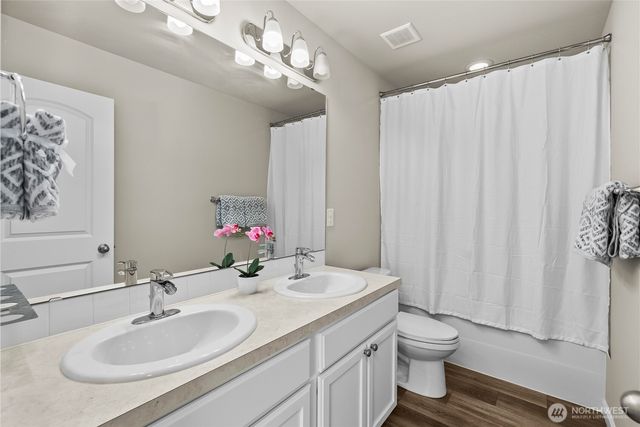 25714 207th Avenue SE, Covington, WA 98042