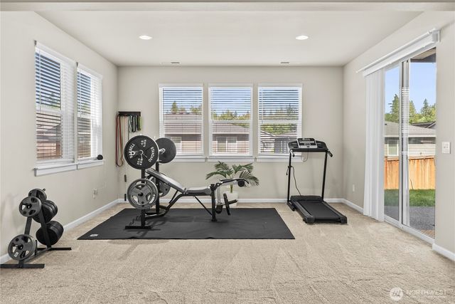25714 207th Avenue SE, Covington, WA 98042
