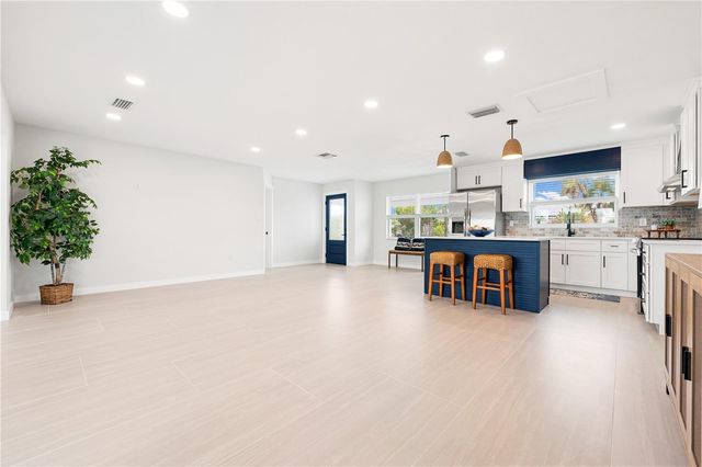 5004 ARLINGTON ROAD, Palmetto, FL 34221