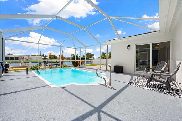 5004 ARLINGTON ROAD, Palmetto, FL 34221