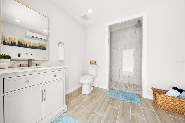 5004 ARLINGTON ROAD, Palmetto, FL 34221