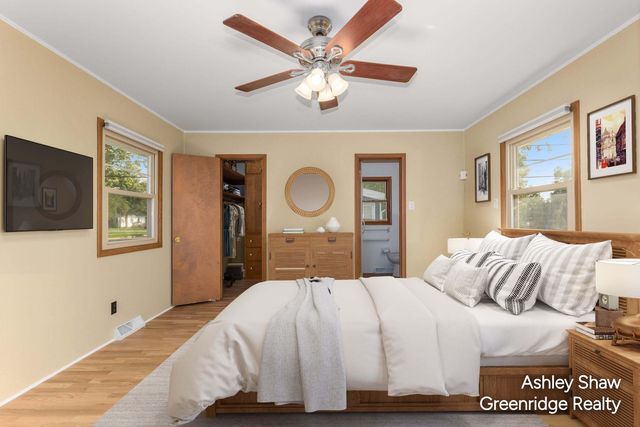 750 Pine Avenue, Holland, MI 49423