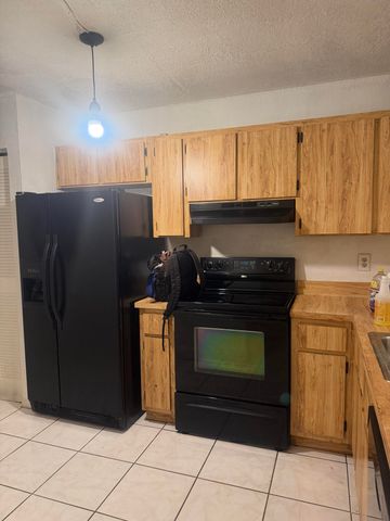 871 NE 207TH Lane 104-15, Miami, FL 33179