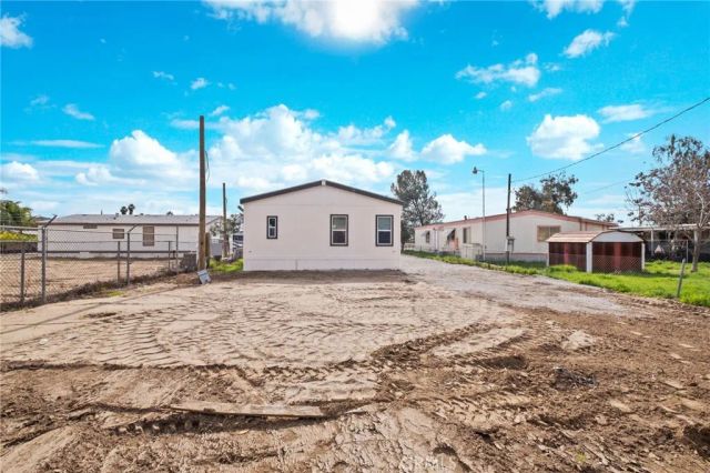 33064 Willard Street, Winchester, CA 92596