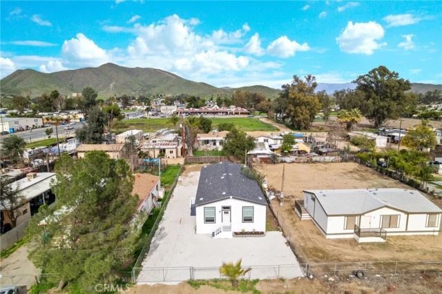 33064 Willard Street, Winchester, CA 92596