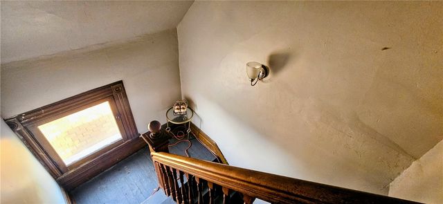53 Carrick Ave, Carrick, PA 15210