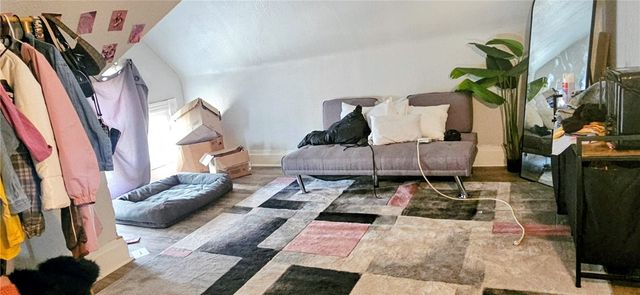53 Carrick Ave, Carrick, PA 15210