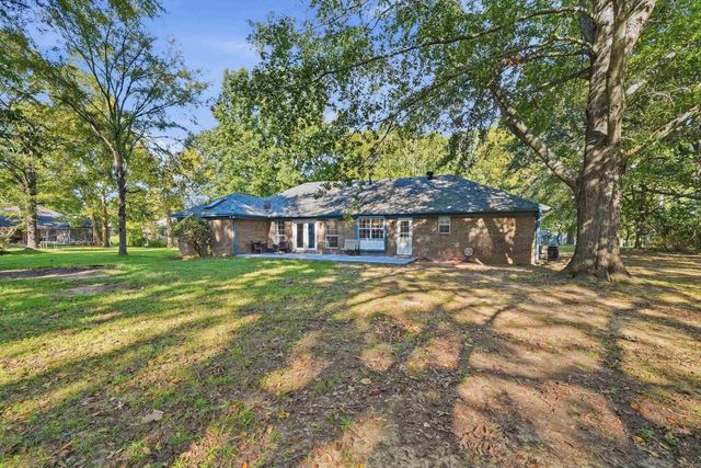 3 Summerville Drive, Greenbrier, AR 72058
