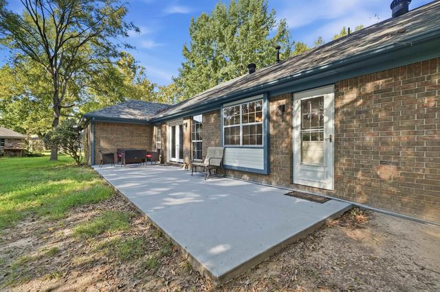 3 Summerville Drive, Greenbrier, AR 72058