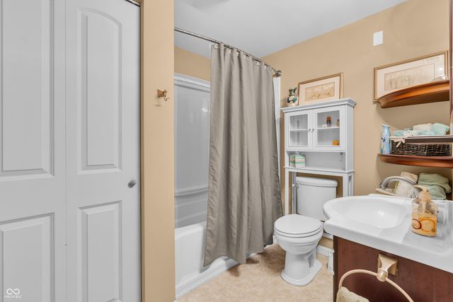 13133 Cresswell Place, Fishers, IN 46037
