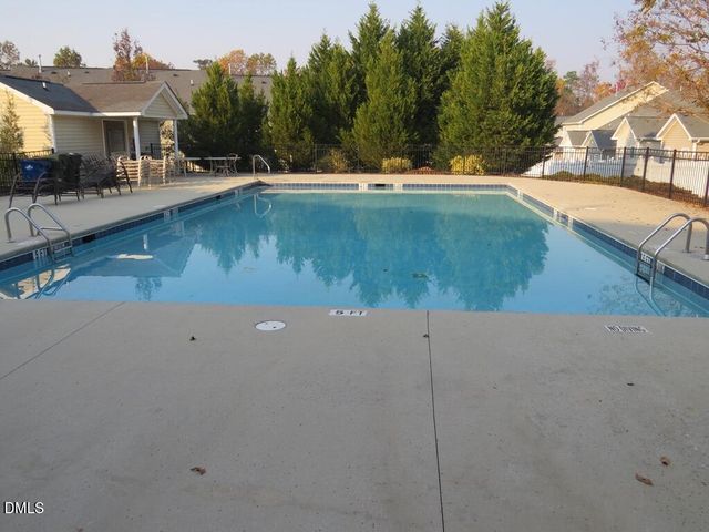 2636 Asher View Court, Raleigh, NC 27606