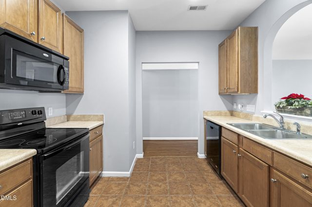 2636 Asher View Court, Raleigh, NC 27606