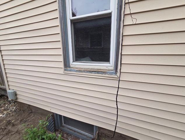 3620 Rollins Avenue, Des Moines, IA 50312