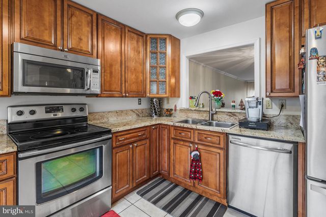 610 BENHAM CT, Newark, DE 19711