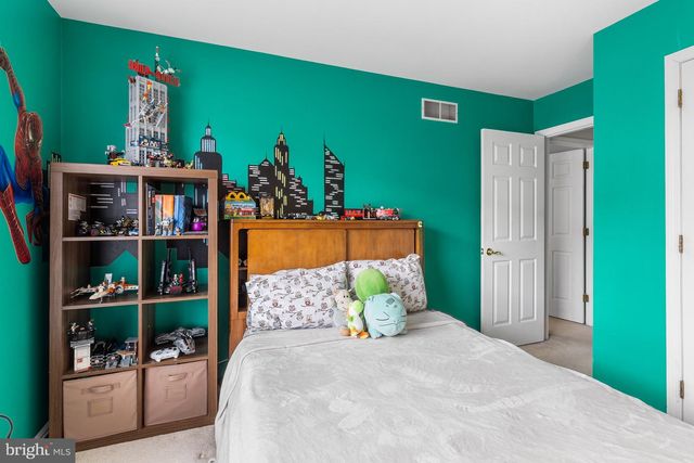 610 BENHAM CT, Newark, DE 19711