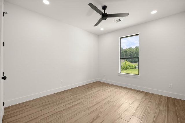 1265 Road 66112, Dayton, TX 77535