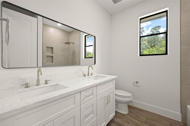 1265 Road 66112, Dayton, TX 77535