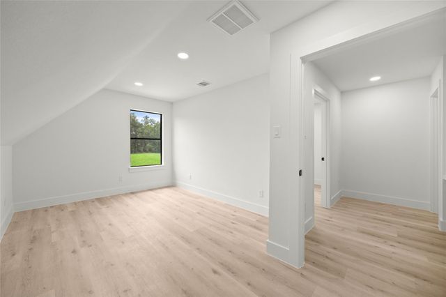 1265 Road 66112, Dayton, TX 77535
