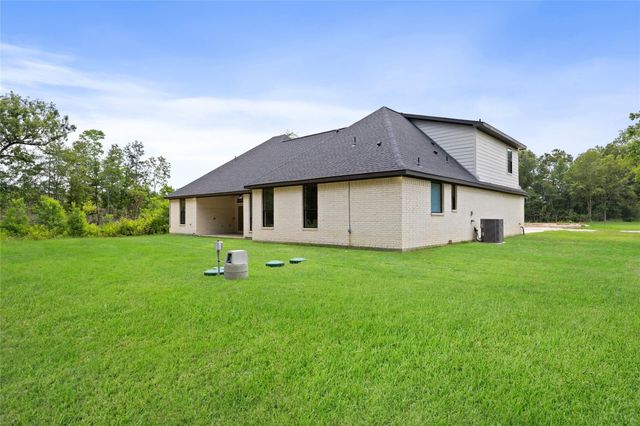 1265 Road 66112, Dayton, TX 77535