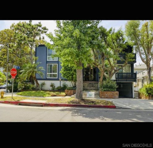 5003 Westpark Dr. 203, Valley Village, CA 91601