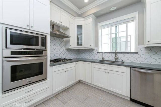 1013 Holly Avenue A, Arcadia, CA 91007