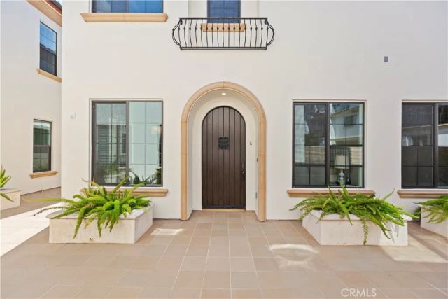 1013 Holly Avenue A, Arcadia, CA 91007