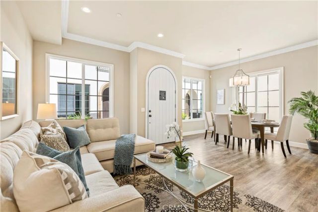 1013 Holly Avenue A, Arcadia, CA 91007