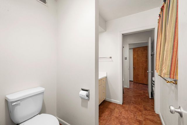 1908 Milam Street, Columbus, TX 78934