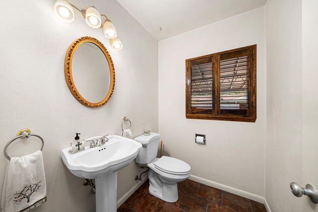 1908 Milam Street, Columbus, TX 78934