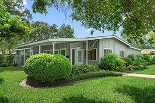 1908 Milam Street, Columbus, TX 78934