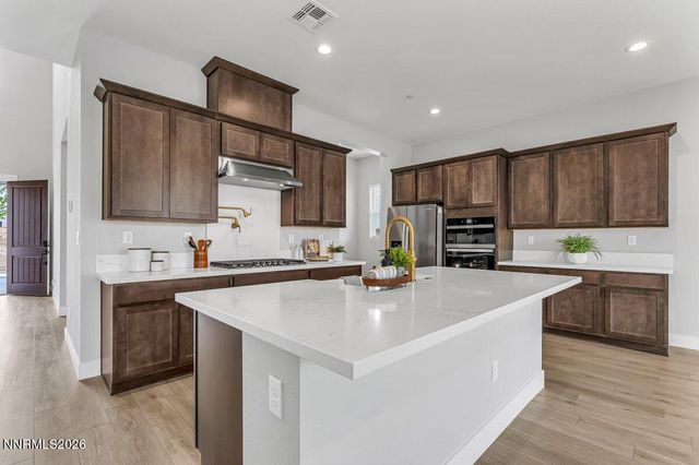 491 Hutchinson Drive, Sparks, NV 89441