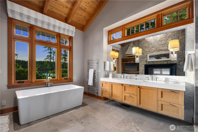 235 Seal Rock Lane, Friday Harbor, WA 98250
