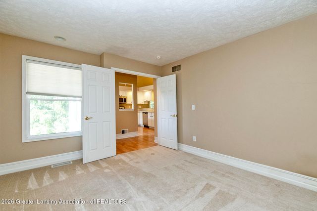 6389 Highland Ridge Drive, East Lansing, MI 48823
