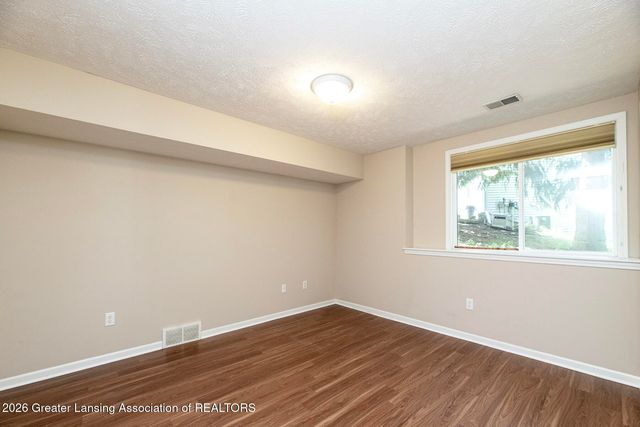 6389 Highland Ridge Drive, East Lansing, MI 48823