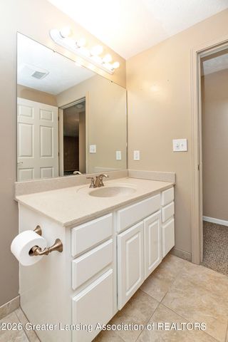 6389 Highland Ridge Drive, East Lansing, MI 48823