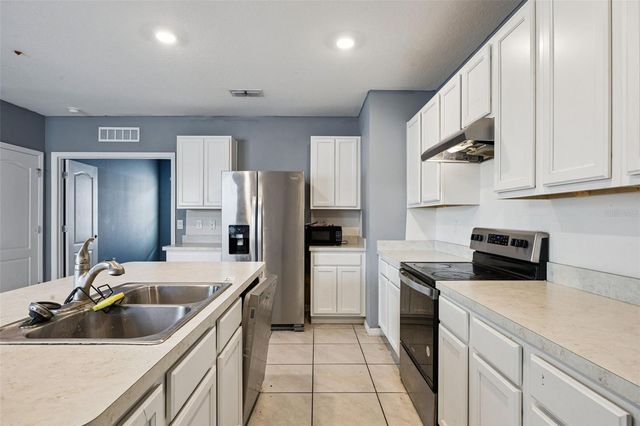 2842 COMMON CRANE COURT, Harmony, FL 34773