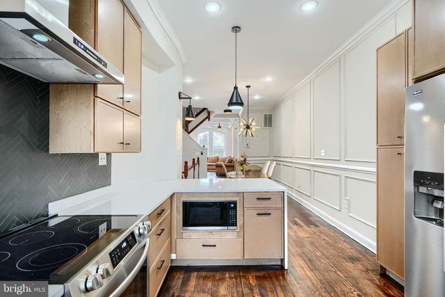 2630 E BALTIMORE ST, Baltimore, MD 21224