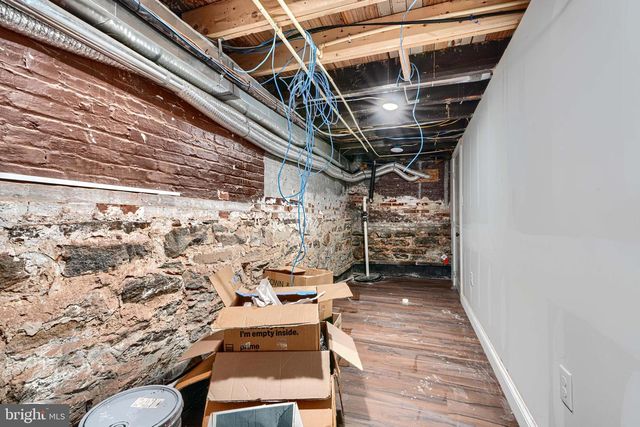 2630 E BALTIMORE ST, Baltimore, MD 21224