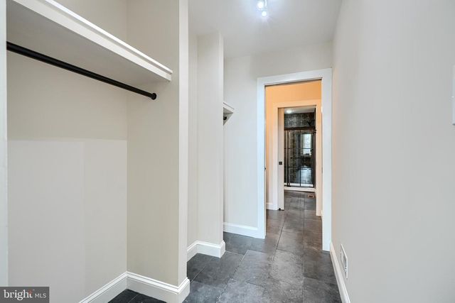 2630 E BALTIMORE ST, Baltimore, MD 21224