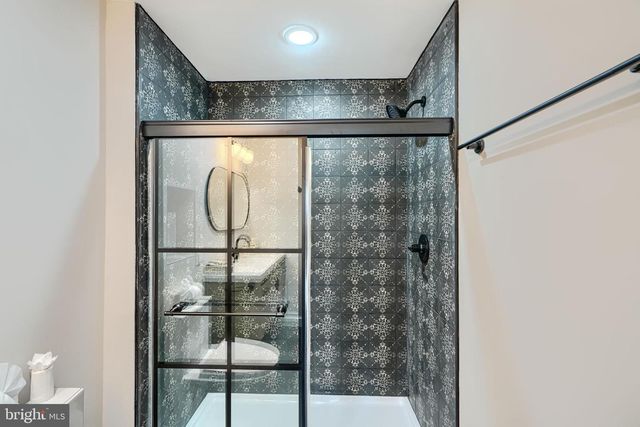 2630 E BALTIMORE ST, Baltimore, MD 21224