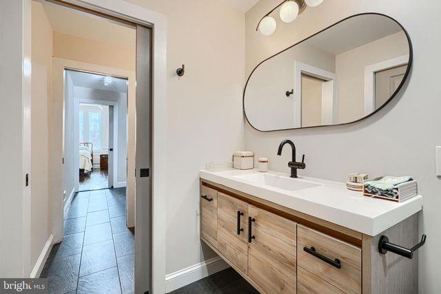 2630 E BALTIMORE ST, Baltimore, MD 21224