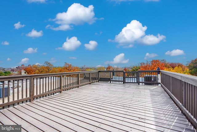 2630 E BALTIMORE ST, Baltimore, MD 21224