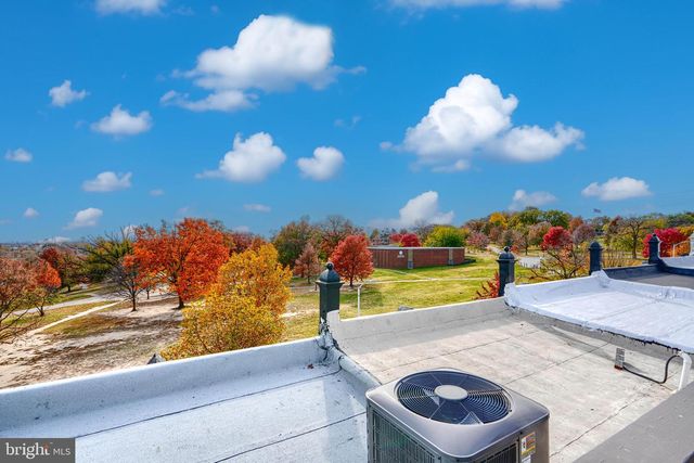 2630 E BALTIMORE ST, Baltimore, MD 21224