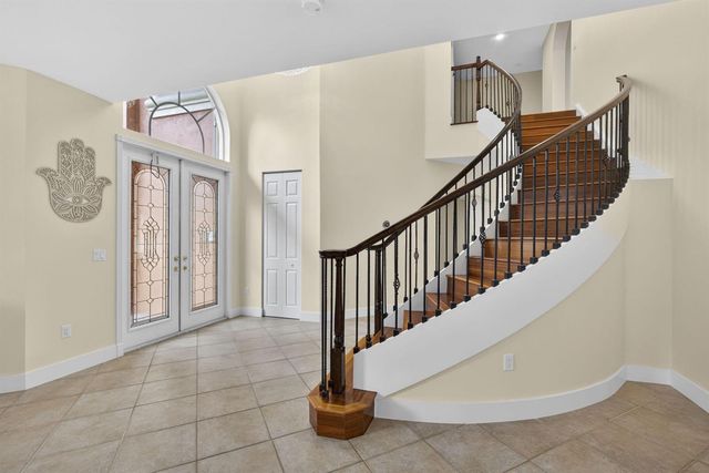 1724 Annandale Circle, Royal Palm Beach, FL 33411