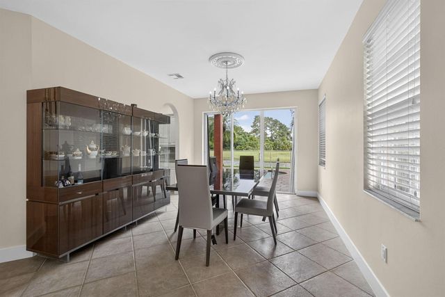 1724 Annandale Circle, Royal Palm Beach, FL 33411