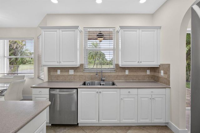1724 Annandale Circle, Royal Palm Beach, FL 33411