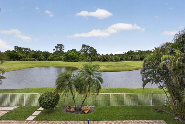 1724 Annandale Circle, Royal Palm Beach, FL 33411