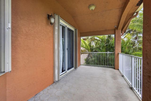1724 Annandale Circle, Royal Palm Beach, FL 33411