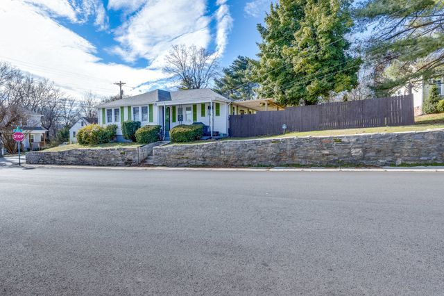 1514 Galloway St, Columbia, TN 38401